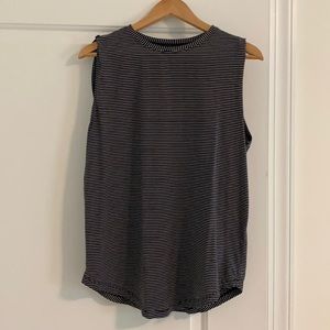 Lululemon swiftly breathe muscle tank